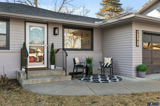 4341 S 45th Street, Lincoln, NE 68516
