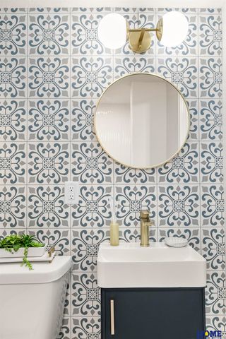 4341 S 45th Street, Lincoln, NE 68516