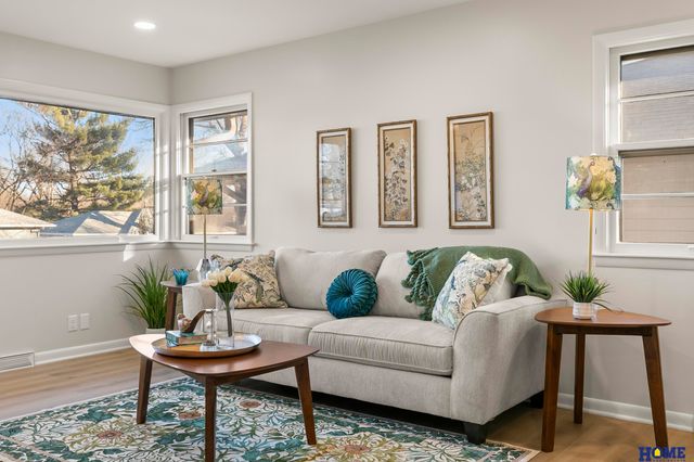 4341 S 45th Street, Lincoln, NE 68516