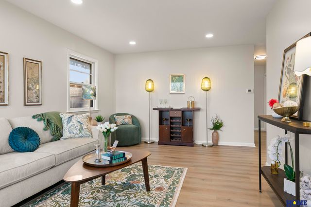 4341 S 45th Street, Lincoln, NE 68516