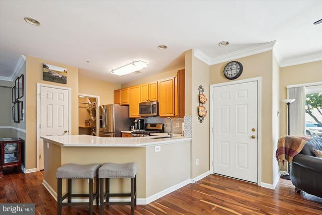 43074 OLD GALLIVAN TER, Ashburn, VA 20147