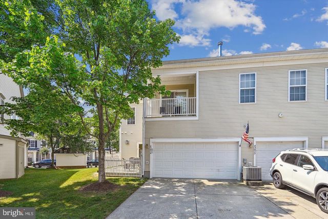 43074 OLD GALLIVAN TER, Ashburn, VA 20147