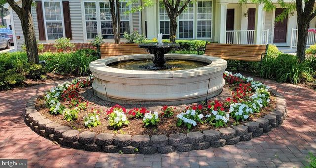 43074 OLD GALLIVAN TER, Ashburn, VA 20147