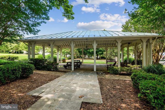 43074 OLD GALLIVAN TER, Ashburn, VA 20147