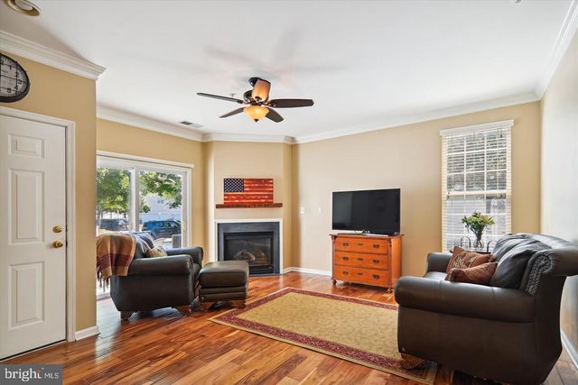 43074 OLD GALLIVAN TER, Ashburn, VA 20147