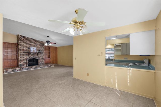 402 Wellington Court, Shreveport, LA 71115