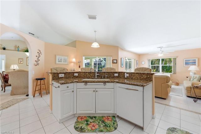 4406 25th CT, Cape Coral, FL 33914