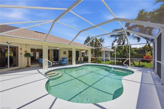 4406 25th CT, Cape Coral, FL 33914