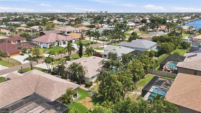 4406 25th CT, Cape Coral, FL 33914