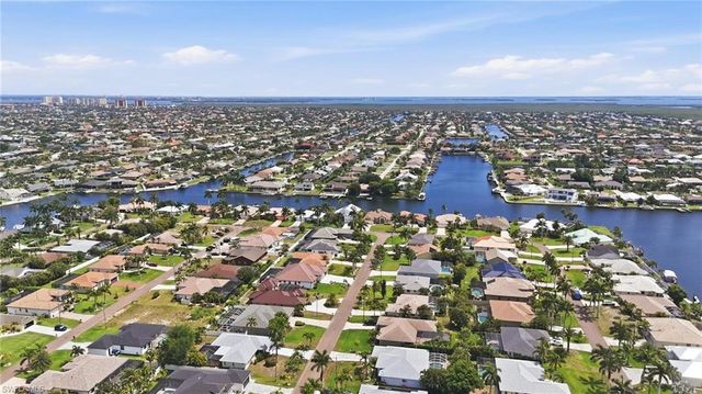 4406 25th CT, Cape Coral, FL 33914