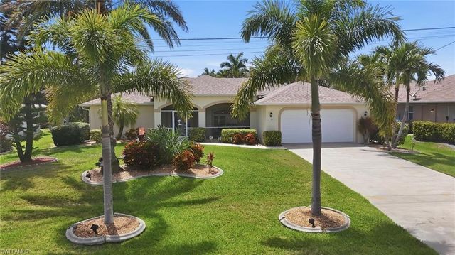 4406 25th CT, Cape Coral, FL 33914