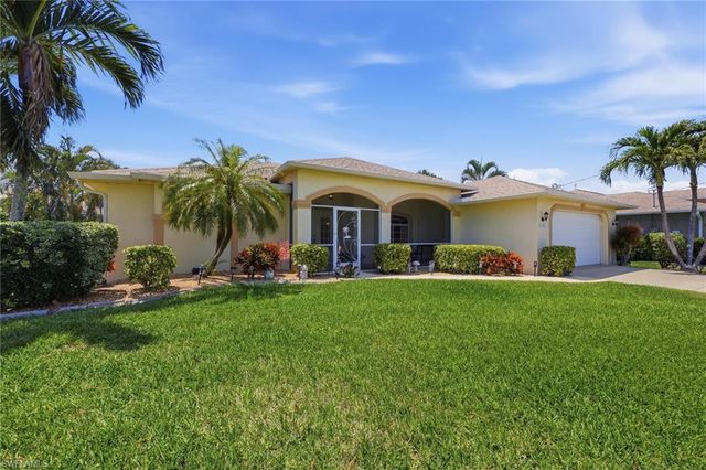 4406 25th CT, Cape Coral, FL 33914
