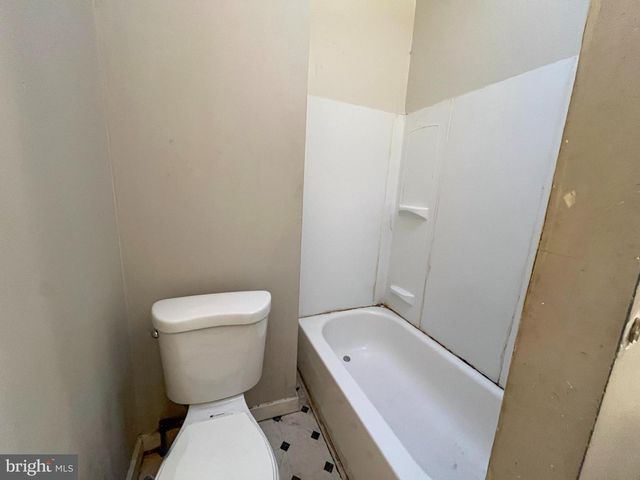 231 W ALBANUS ST, Philadelphia, PA 19120