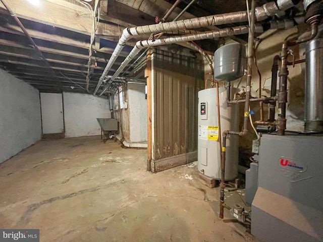 231 W ALBANUS ST, Philadelphia, PA 19120