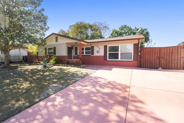 224 BENNETT STREET, Winter Springs, FL 32708