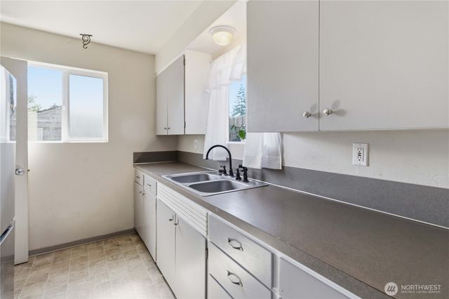 356 28th Avenue, Longview, WA 98632