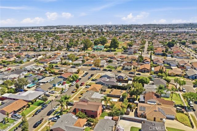 725 S Taper, Compton, CA 90220