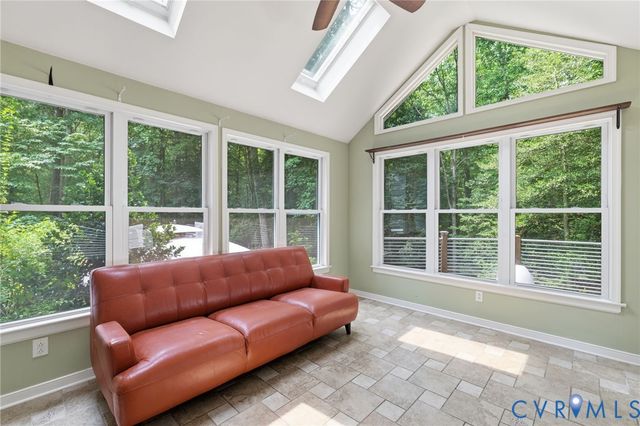 5215 Lippingham Ln, Chester, VA 23831