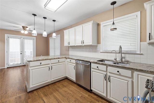 5215 Lippingham Ln, Chester, VA 23831
