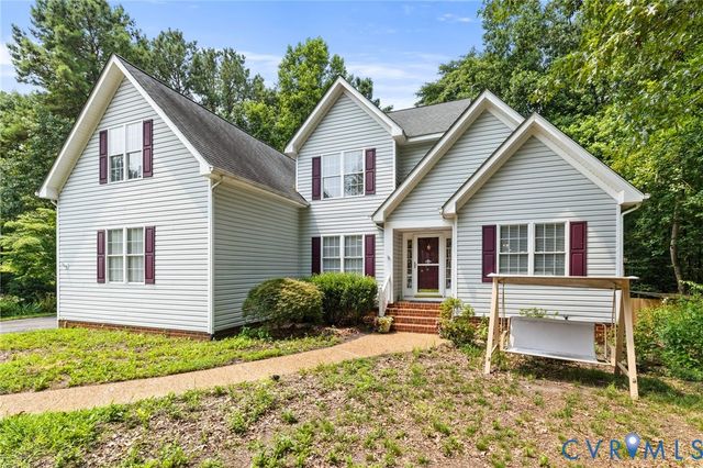 5215 Lippingham Ln, Chester, VA 23831
