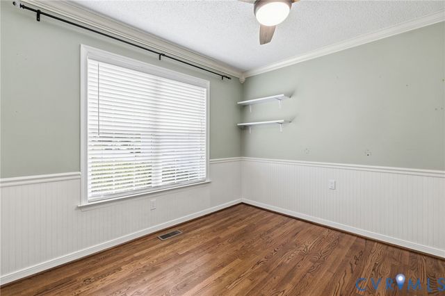 5215 Lippingham Ln, Chester, VA 23831