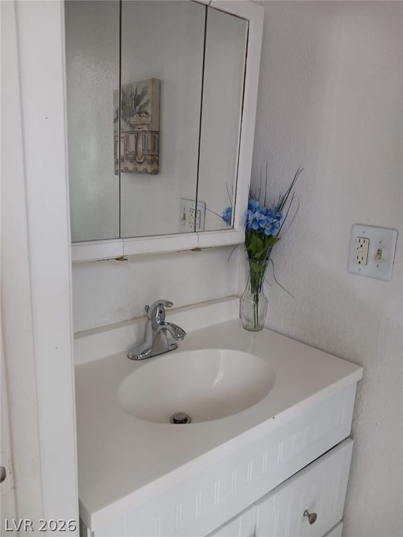 1133 South 15th Street, Las Vegas, NV 89104 — photo 3
