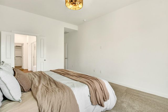 325 Great Hills Drive, Montgomery, TX 77316