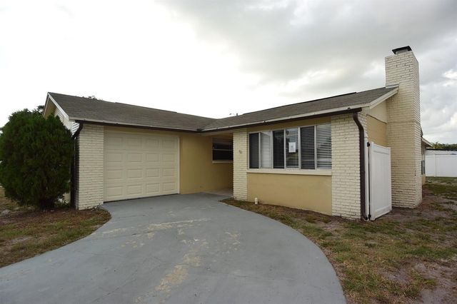 8235 DONALDSON DRIVE, Tampa, FL 33615