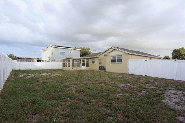 8235 DONALDSON DRIVE, Tampa, FL 33615