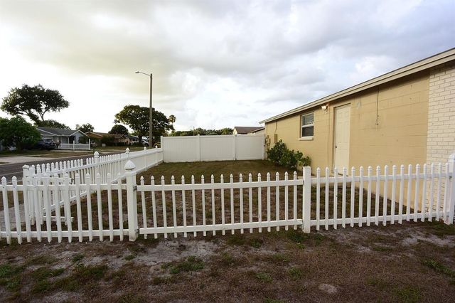 8235 DONALDSON DRIVE, Tampa, FL 33615