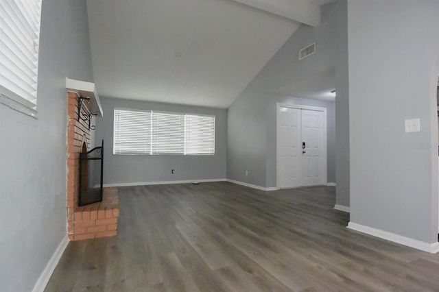 8235 DONALDSON DRIVE, Tampa, FL 33615
