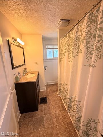 1150 Forest Avenue, Alliance, OH 44601