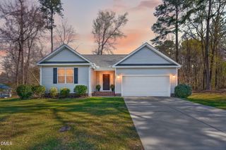 401 Coleridge Drive, Dunn, NC 28334