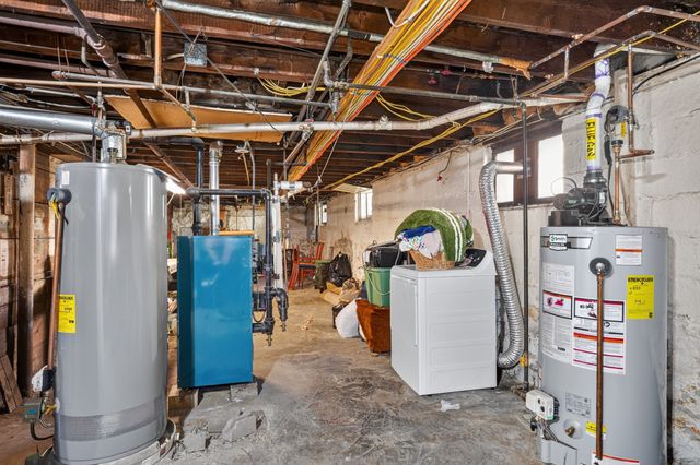 106 Harnden Ave 106, Watertown, MA 02472