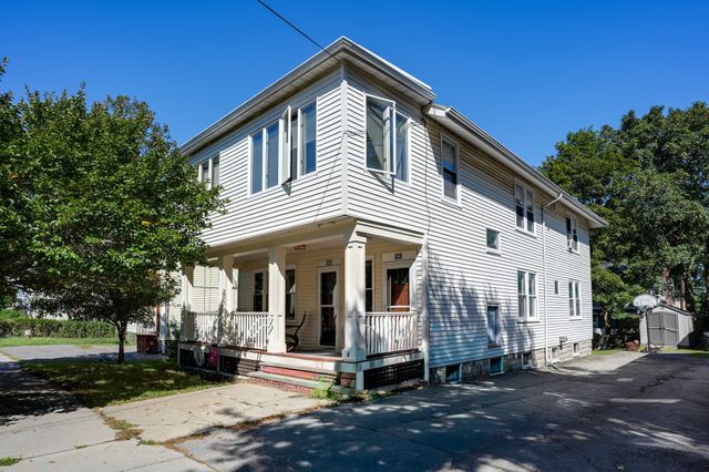 106 Harnden Ave 106, Watertown, MA 02472