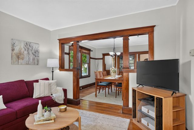 106 Harnden Ave 106, Watertown, MA 02472