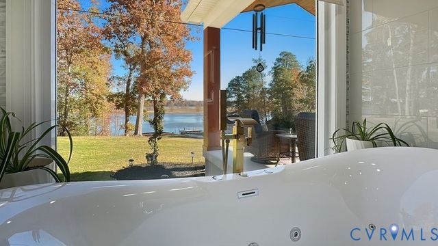 20344 Highbank Ln, Charles City, VA 23030