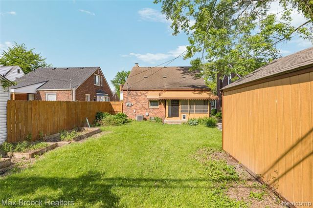4391 Bishop Street, Detroit, MI 48224