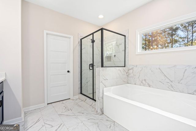 100 Dove Creek Court, Lagrange, GA 30241