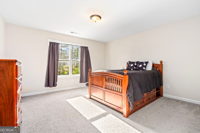 100 Dove Creek Court, Lagrange, GA 30241