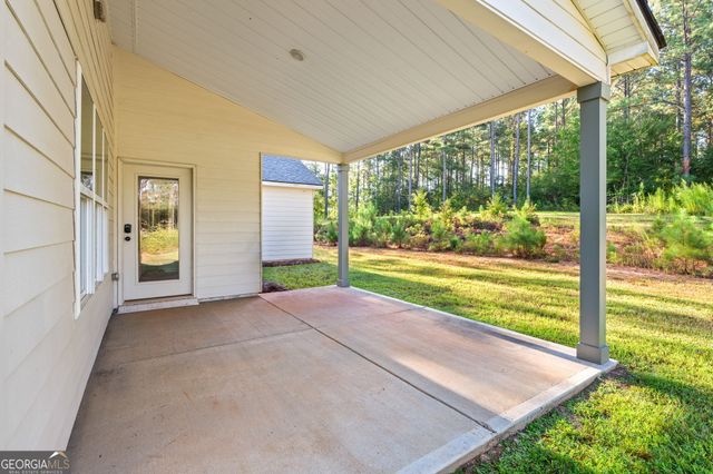 100 Dove Creek Court, Lagrange, GA 30241