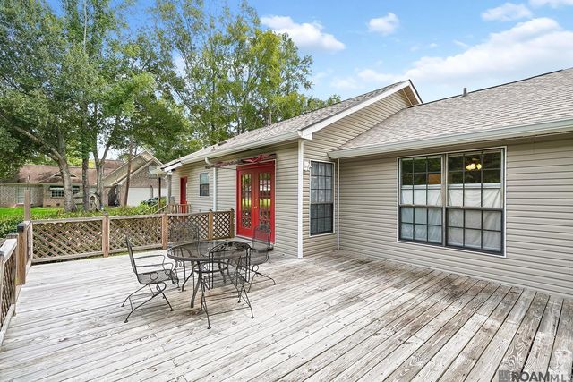 33441 Marion Dr, Denham Springs, LA 70726