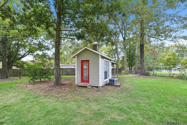 33441 Marion Dr, Denham Springs, LA 70726