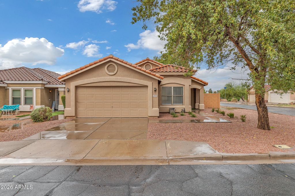 5233 E FLOWER Avenue, Mesa, AZ 85206