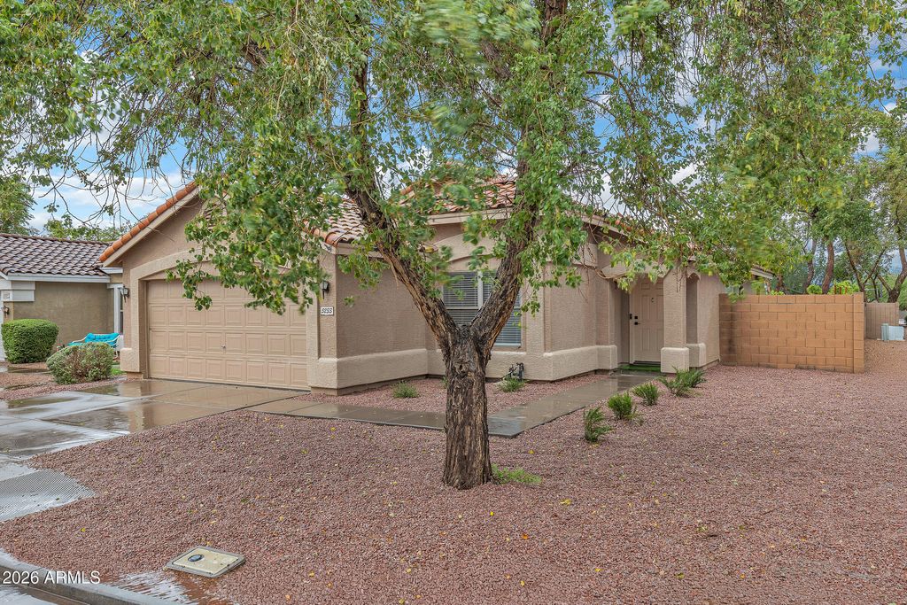 5233 E FLOWER Avenue, Mesa, AZ 85206 — photo 2