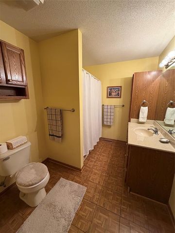 3137 Craig Road, Eau Claire, WI 54701