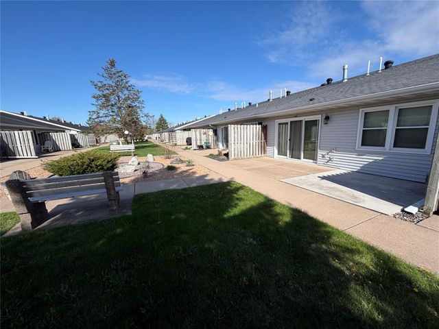 3137 Craig Road, Eau Claire, WI 54701