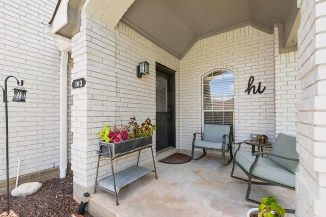 103 Cove Place, Conroe, TX 77356