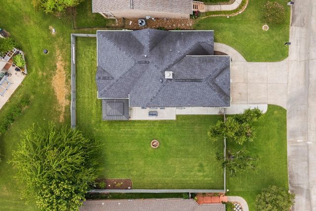 103 Cove Place, Conroe, TX 77356