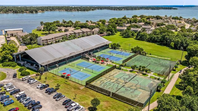 103 Cove Place, Conroe, TX 77356